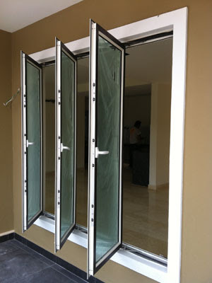 Custom Aluminum French Tempered Casement Glass Windows