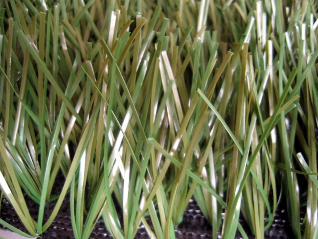 Professional Wear - Resistant , Long Life Synthetic / Artificial Turf Football Grass Lawn