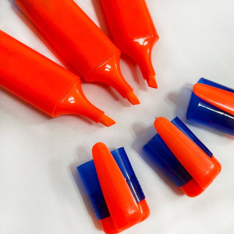 Wholesale 12PCS Cheap Orange Non-toxic Fluorescent Ink Marker Pen Set Chisel Fiber Tip Highlighter