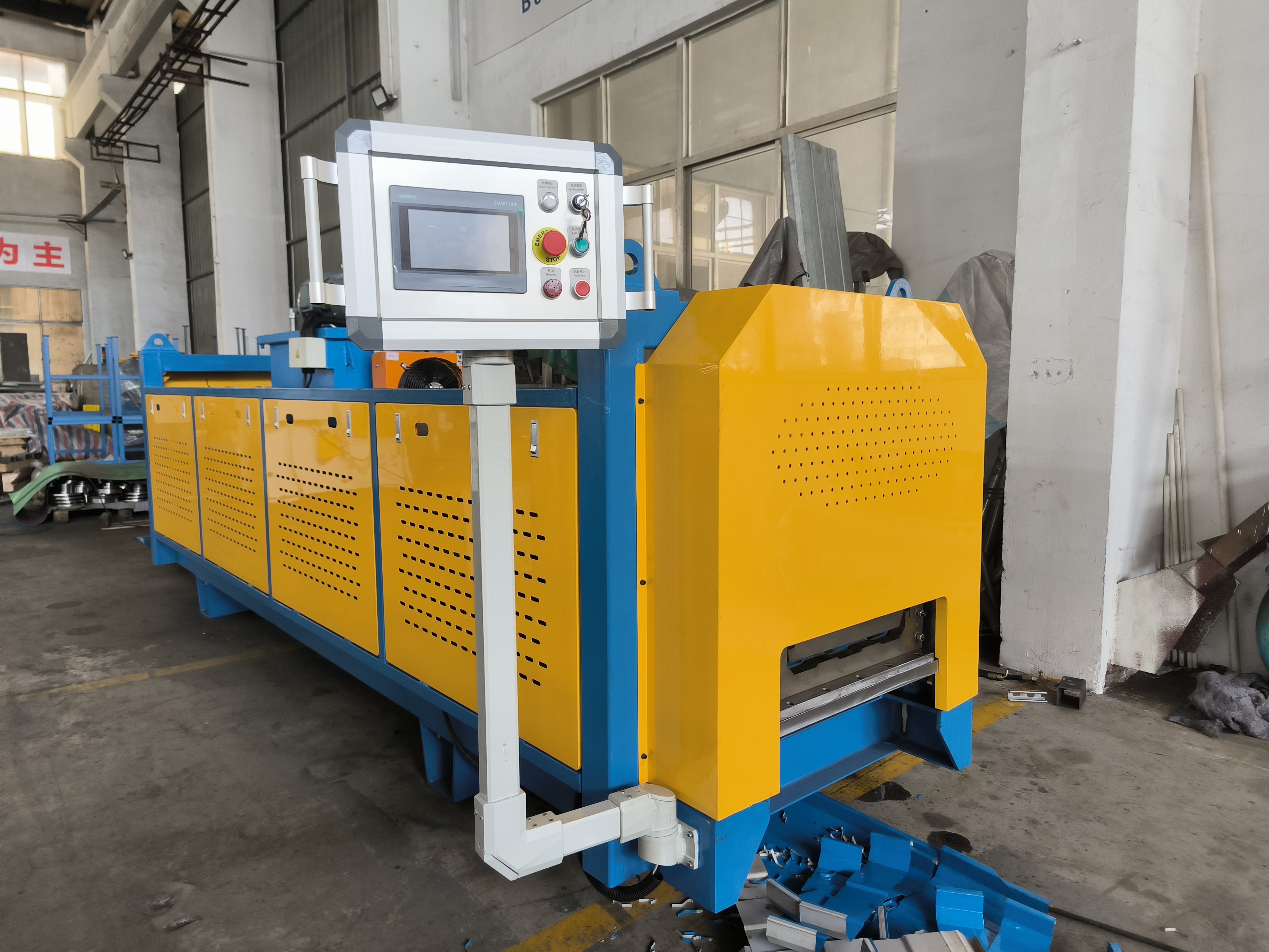Newest Design GI Colored Steel Electric Driven Portable KR18 Standing Seam Roll Forming Machine In Stock For Sale