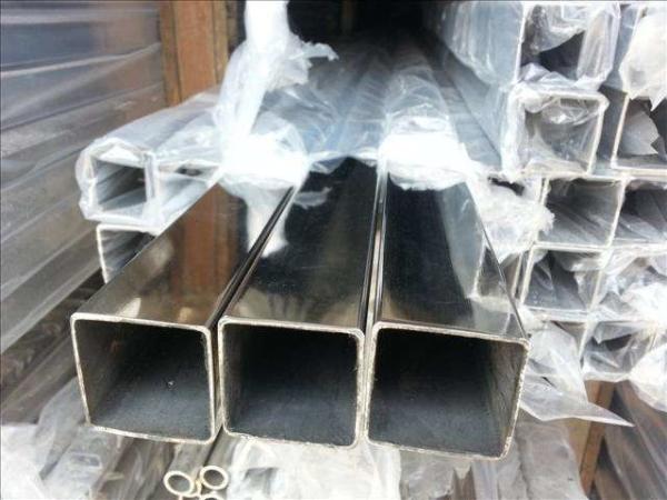 Q195 Q215 Q235 10# 20# API Stainless Steel Rectangular Tube Hollow Section 12.75Mm