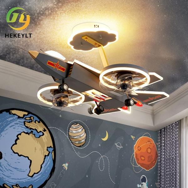 Do menino criativo do modelo do lutador dos desenhos animados da sala do menino de controle remoto da luz do fã da luz do avião das crianças luz de teto do quarto