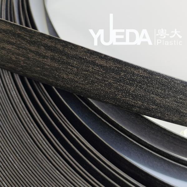 Matte Embossed Wood Grain Edge Banding Tape M6832 Realistic Texture Stylish For Furniture