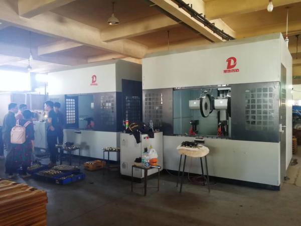 PLC CNC Polishing Machine 3000rpm 100KG Pressure for Metal
