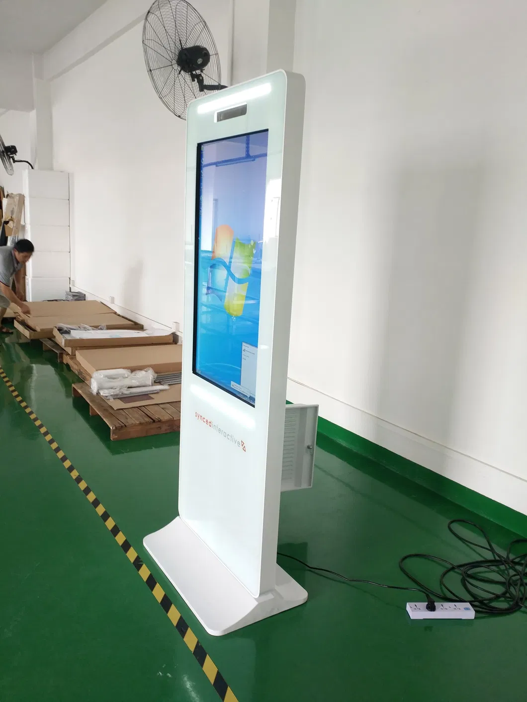 55inch Double Sided Touch Screen Kiosk with 1920x1080 Resolution