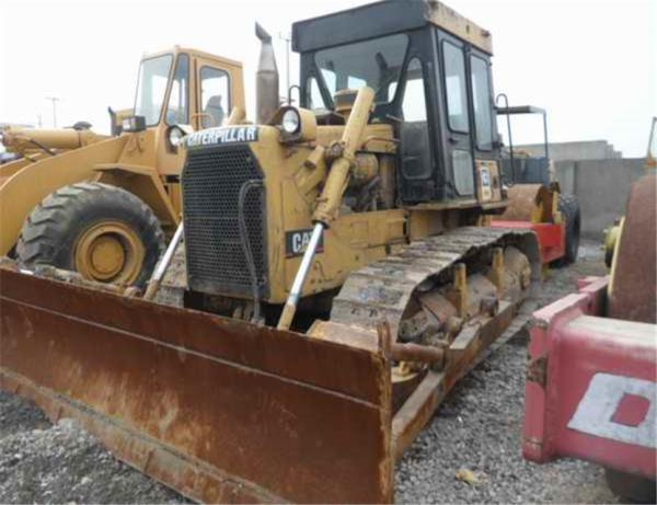 Used bulldozer D5, D6D with LGP Shoes/Bulldozer CAT D6D LGP With Pads For Sale