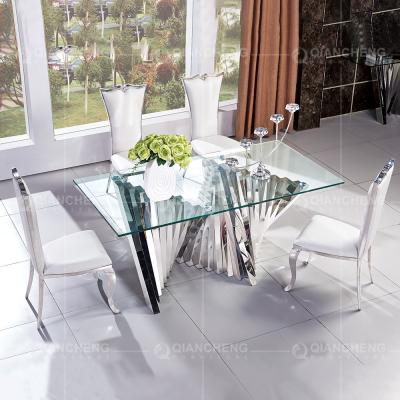 A curva de vidro minimalista retangular da mesa de jantar de 70 polegadas lustrou o quadro de Chrome SS
