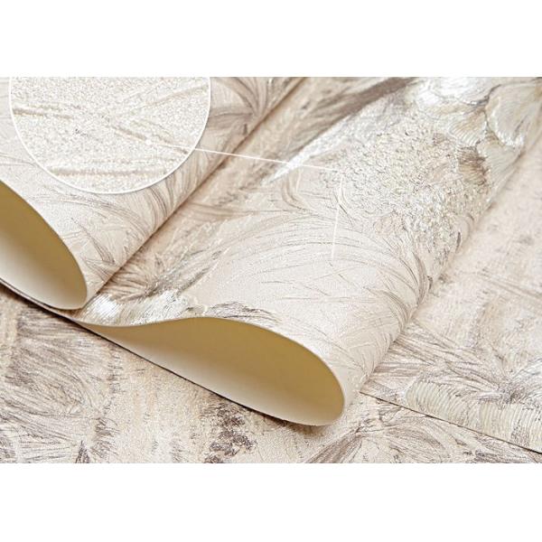 Moisture - Proof Rustic Floral Wallpaper Creamy White For Living Room , Bedroom
