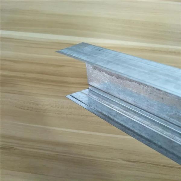 Plafond galvanisé en métal suspendu à la quille de la cassette Longueur 3000 mm