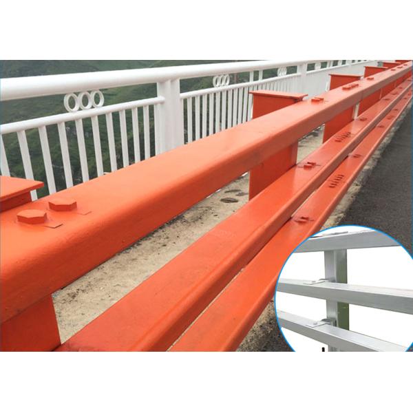 Безопасность дорожного движения Долговечность Время ограждения 4x4 Зацинкованные квадратные трубы Металлический забор пост