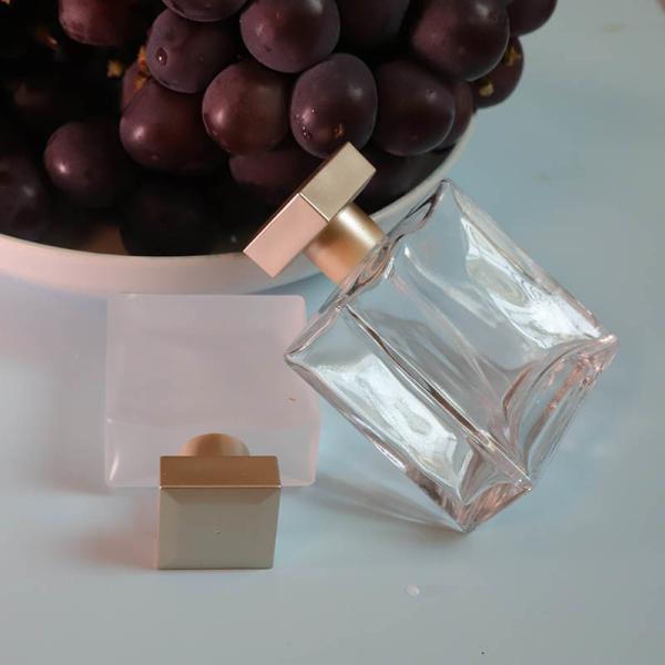 25ML50ML Delicate Glass Bottle High-Grade Perfume Bottle Cosmetics Spray Bottle Portable Travel Fragrance