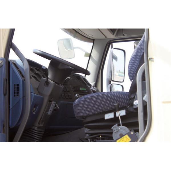 White Concrete Construction Equipment  , FAW J6P Self - Load Mobile Concrete Mixer 8 Cubic Meters