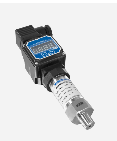 MPM480 high-frequency analog output pressure transmitter with flush membrane, sub-millisecond response, engineered for dynamic pressure measurement in blast testing and hydraulic transient analysis.
