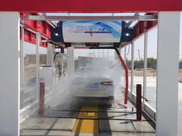 Auto 7000mm Touchless Car Wash Machine With 18.5kw Water Pump