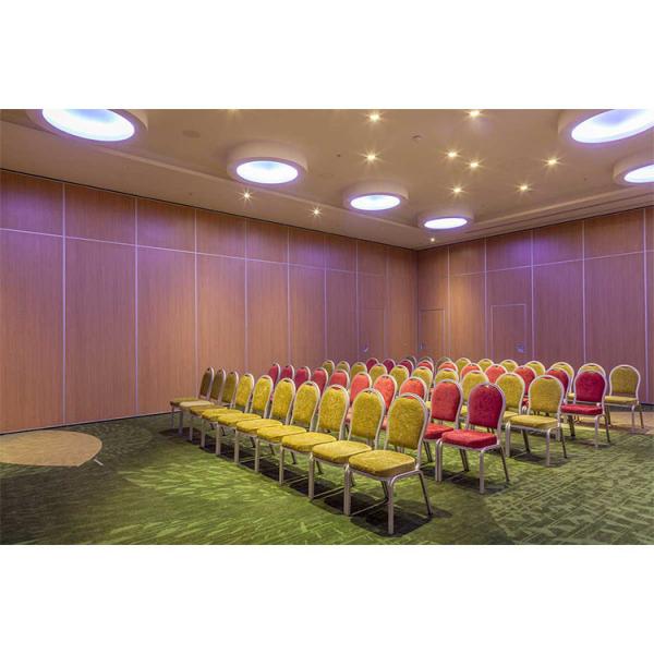 Système de mur coulissant isolation acoustique mur de séparation mobile pour hôtel