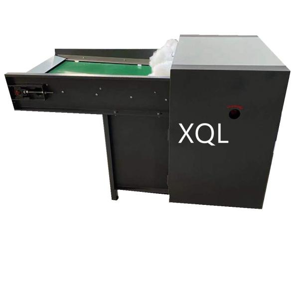 ワーク テーブルの鋼鉄材料繊維の入り口機械が付いているソファー繊維の枕充填機