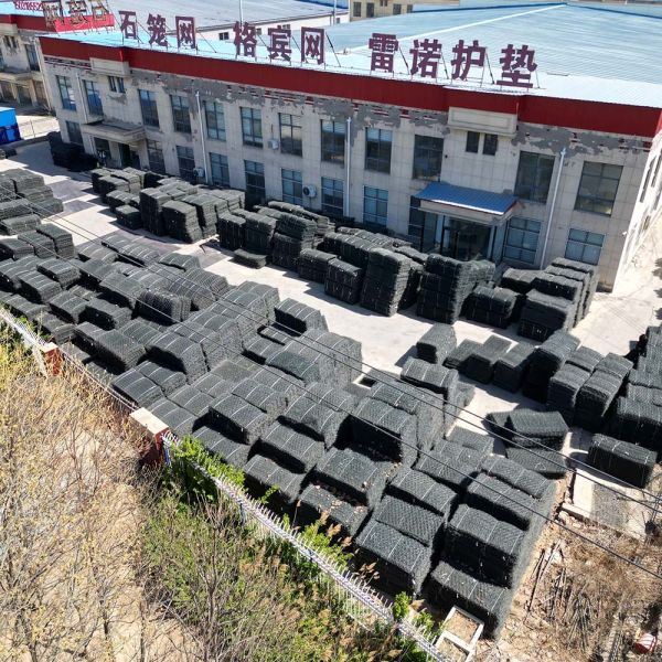 Gabion Basket And Heavy Hexagonal Gabion Wire Netting Retaining Wall