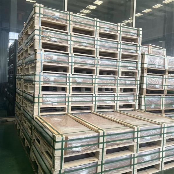 Mistlite Pattern Solar Tempered Glass Customizable Transparent Tempered Glass Anti Reflective