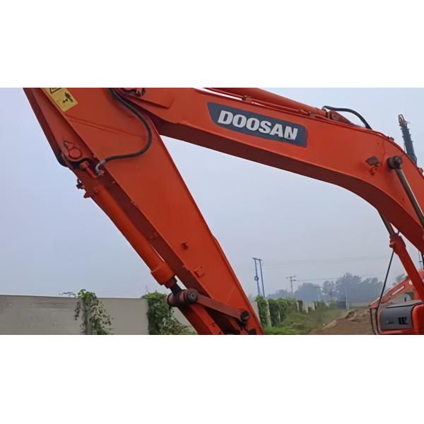 Economical and Practical DX200A Hydraulic System Distributor Bucket Pipe for Excavator