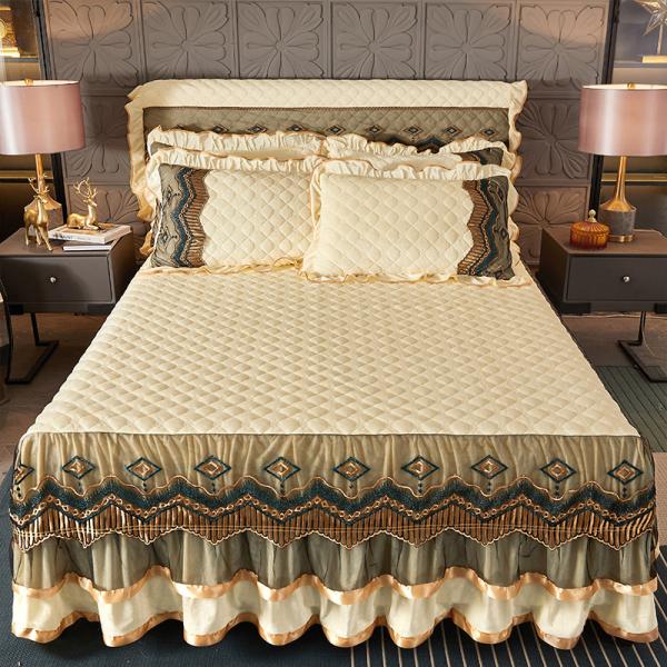 Custom Printed Bed Sheets Embroidery Lace Bed Skirt for European and American Style