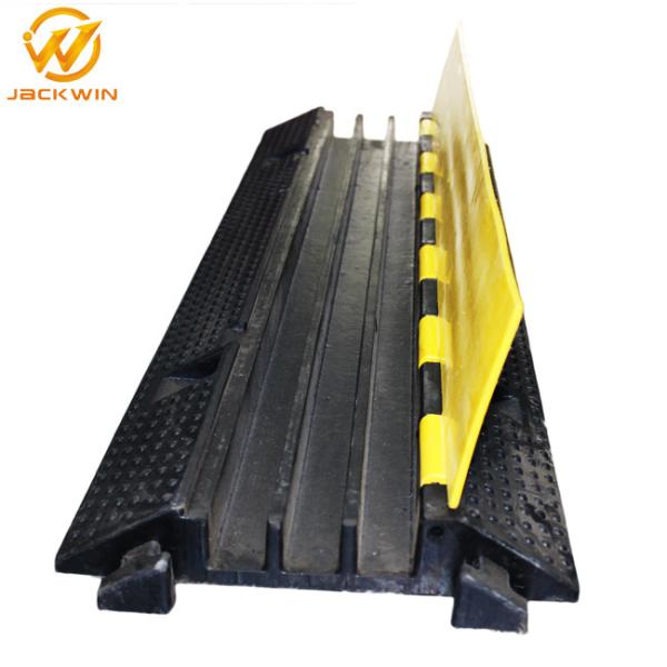 Strong Flexible One Meter Yellow Jacket 3 Channel Cable Protector , Rubber Cable Ramps