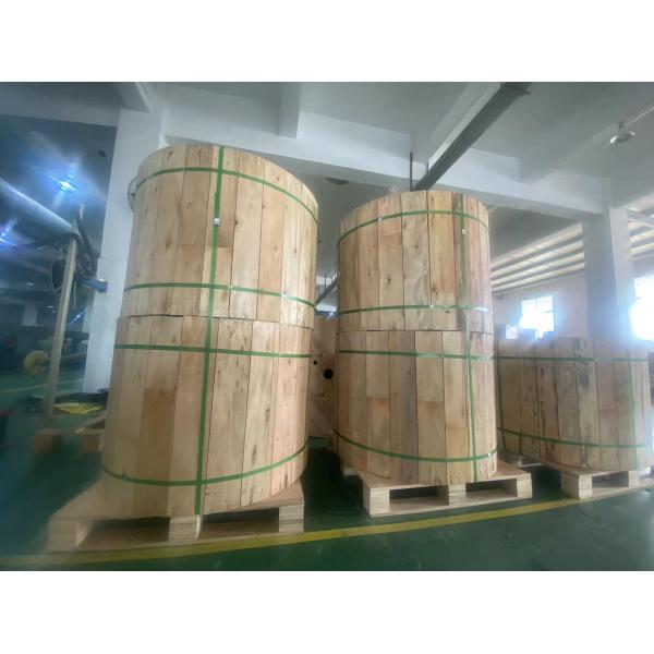 4 cable de fribra óptica aéreo acorazado de la luz GYXTW de Unitube de los corazones