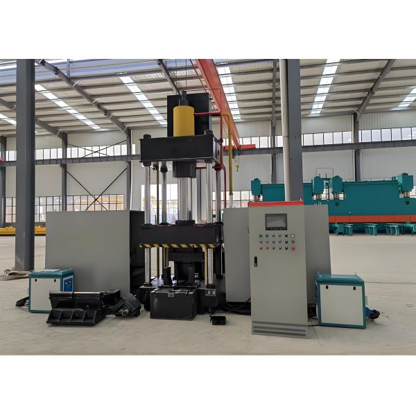 900mm Bending Plate Width CNC Heating Bending Machine For Angle Steel Plate 22KW Motor Power