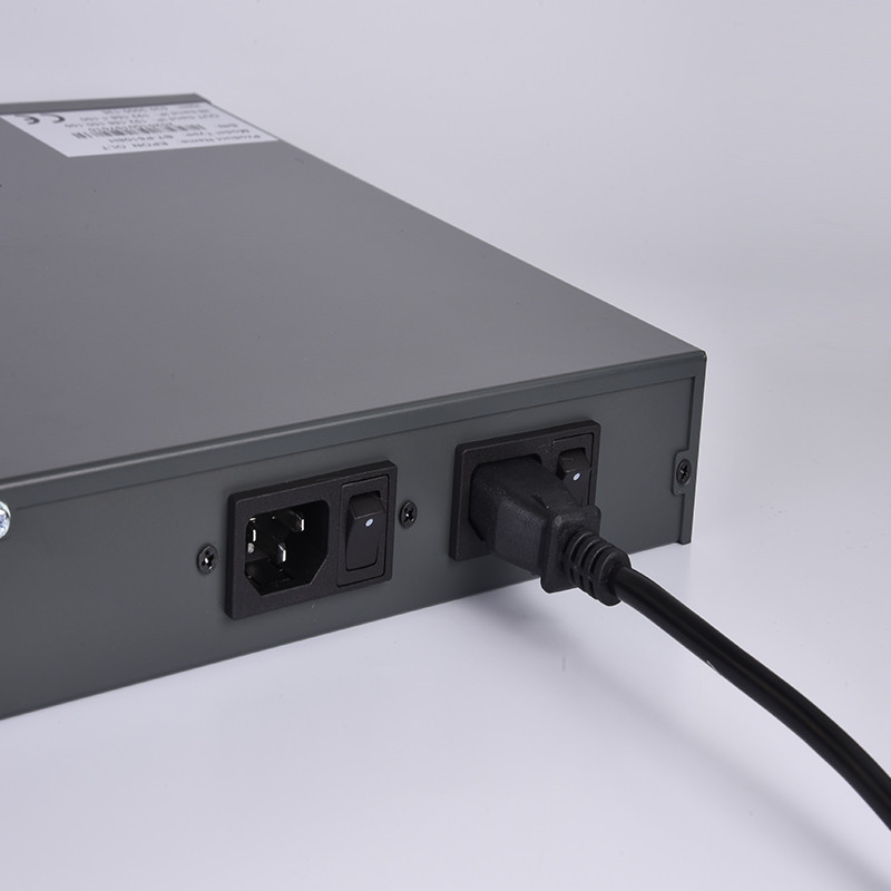 Переключатель мини 1000M GEPON 10G FTTH 8 гаван EPON OLT маршрутизатора L3