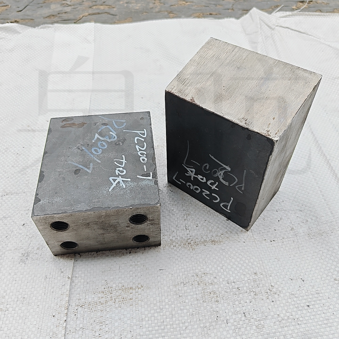 High Top Roller Seat 20Y-53-11470 For Komatsu Excavator PC200-7 Undercarriage Parts