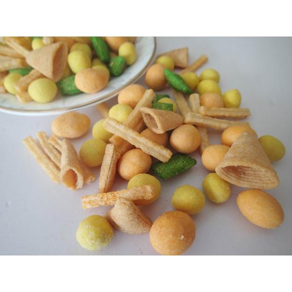 Good Tasty Best Price Chinese Rice Cracker Mix with Nuts Gluten Free Triangle crispy cracker snack