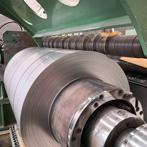 Hot / Cold Rolled Stainless Steel Coil with AISI SUS 201 304 316L 310S 409L 420 420j1 420j2 430 431 434 436L 439