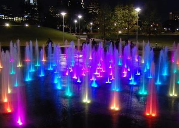 Outside Solar Powred Land Dry Water Fountain / Musical Water Feature  For Decor