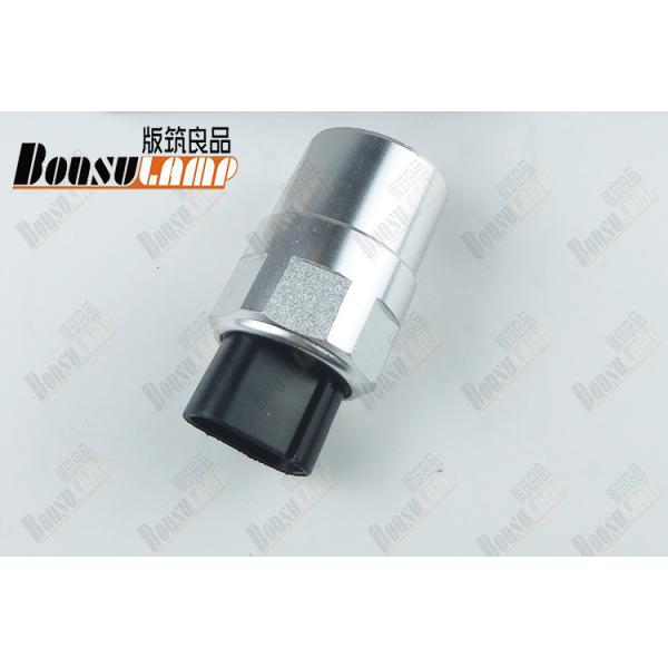 OE S8319-01511 S831901511 Odometer Speed Sensor For MITSUBISHI HINO