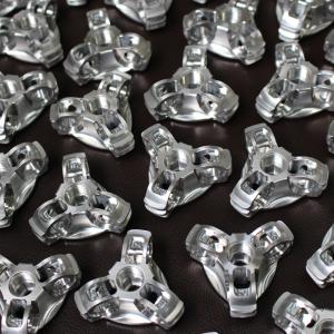 La coutume de rotation de commande numérique par ordinateur a usiné les pièces en aluminium anodisant la finition extérieure de peinture