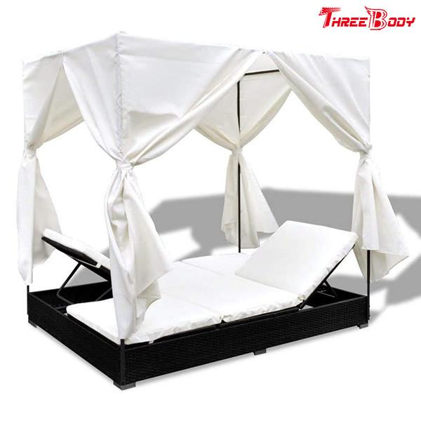 Comfortable Outdoor Furniture Sofa , Cream White Outdoor Garden Furniture Lounge Sofa