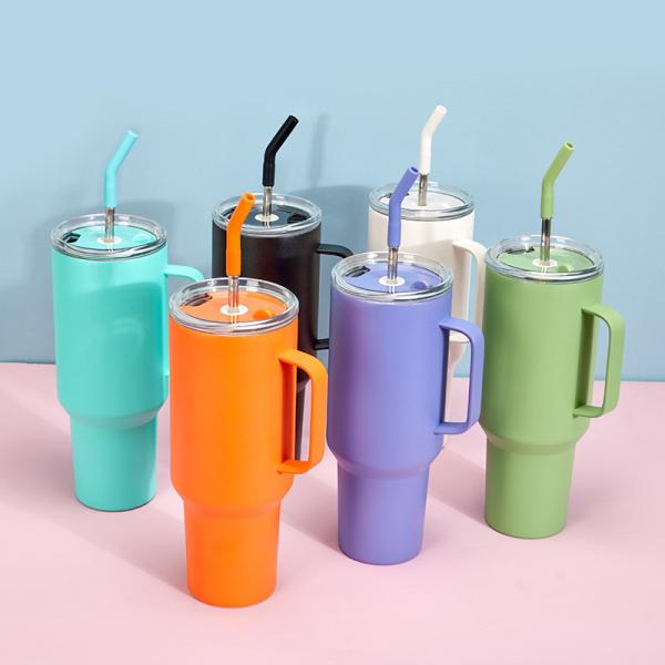 Car Cup 40oz Handle Insulated 304 Stainless Steel Large Capacity Cold-Keeping Sipper Ice Cooler Cup