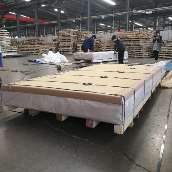Lightweight Compared To Steel Checkered Aluminum Plate Hot Rolled Or Cold Rolled In Various Thicknesses For Heavy Duty Industrial Projects