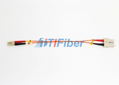 Revestimento frente e verso alaranjado de fibra ótica 3M da ligação em ponte 2mm do cabo do remendo da fibra multimodo de LC-SC