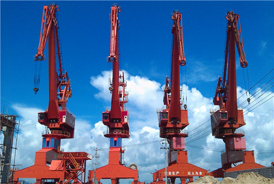 40 Ton - 60 Ton Lattice Boom Harbour Portal Jib Crane Cabin Control