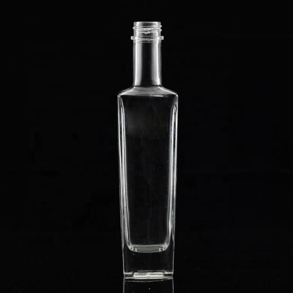 Bouteille de verre transparente ou personnalisée 250 ml 500 ml 700 ml 750 ml Bouteille de verre carré