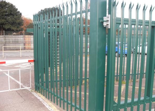Customized Heavy Duty Palisade Fence Panels Curved Top W Shape