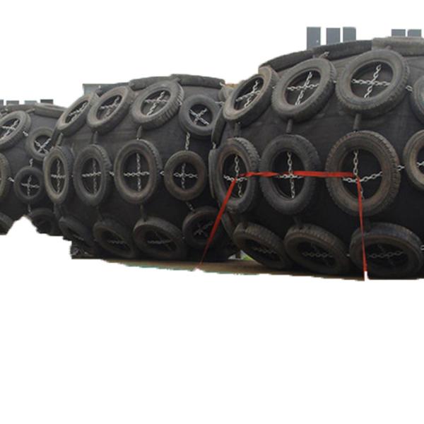 Alto resistência Yokohama Fender em preto para prevenção de colisões de navios