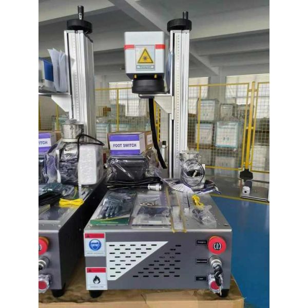 High Quality Hot-selling CO2 Laser Marking Machine Fiber Laser Engraving Machine