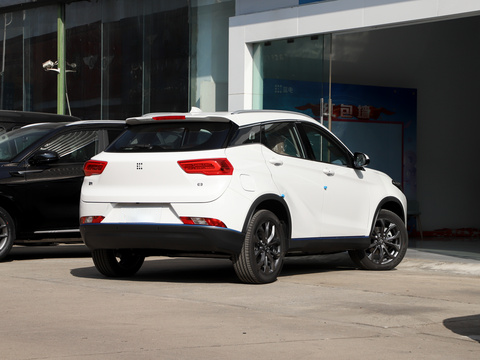 4415x1850x1650MM SUV Cars Seres Landian E3 90 / 150 KW Maximum Power Dong Feng Seres 3