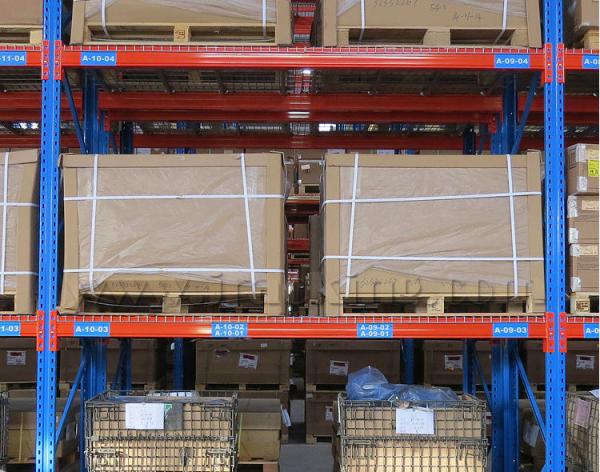 Heavy Weight Commercial Pallet Rack , Warehouse Metal Pallet Racks Corrosion Protection