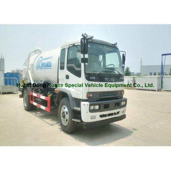 ISUZU Septic Vacuum Trucks / Sewer Suction Truck Euro 5 Engine 205HP