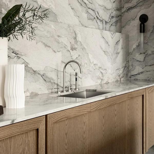 Villa de madera de roble blanco veneer cocina de mármol encimera marco línea panel de la puerta conjunto completo de gabinete de cocina