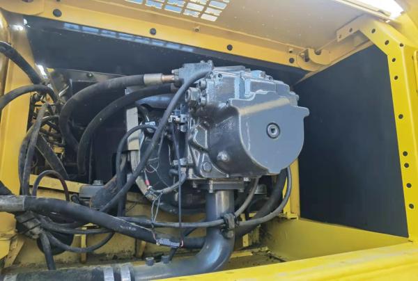 PC450 - 8 Hydraulic Crawler Second Hand Komatsu Excavator With 2.1m3 Bucket 45 Ton