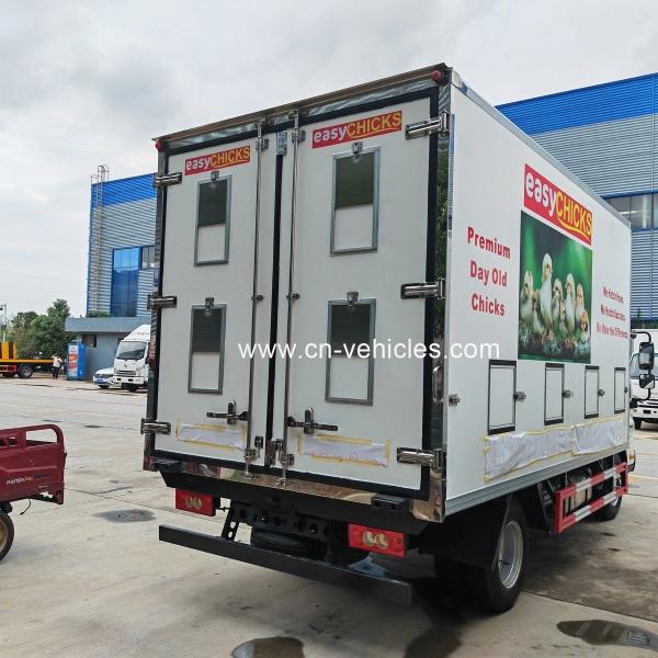 Foton 4X2 Day Old Chick Transport Truck , Small Refrigerated Box Truck