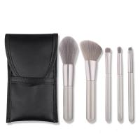 Cepillos de madera del maquillaje de la manija de la fundación profesional para los usos diarios